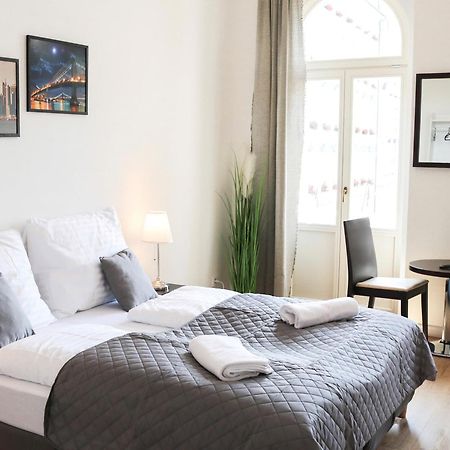 Rose Suites And Rooms Praha Exteriér fotografie