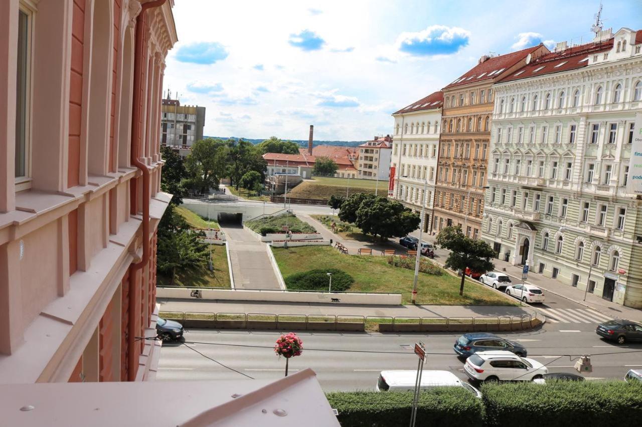 Rose Suites And Rooms Praha Exteriér fotografie