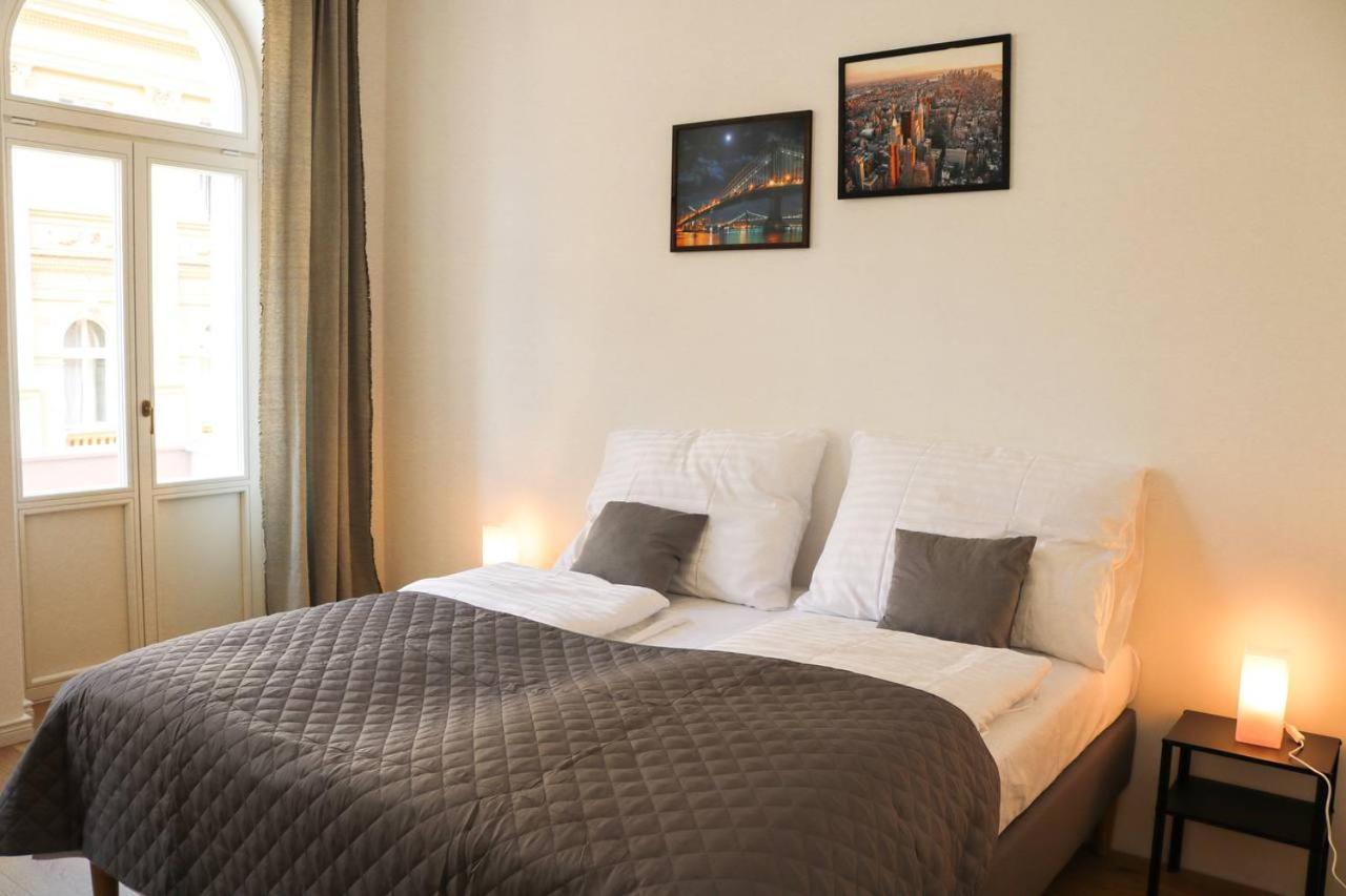 Rose Suites And Rooms Praha Exteriér fotografie